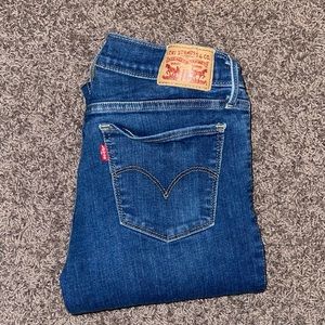 Levi’s 710 super skinny jeans